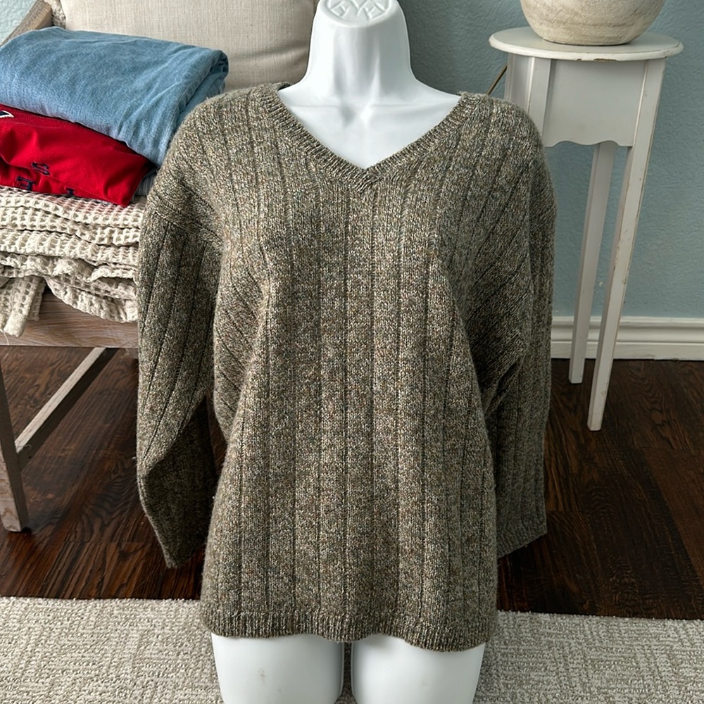 Women’s Express Tricot Vintage 100% Wool Sweater